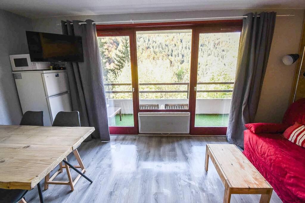Le Relai S31 - Grand Et Lumineux Studio Avec Coin Montagne 4-6 Pers, Tout Equipe, Avec Wifi, A 30M Des Pistes Avec Un Grand Balcon, Draps Non Compris Saint-Jean-dʼAulps Exteriör bild